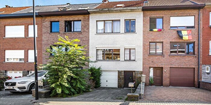 4-kamerhuis te koop in Sint-Pieters-Leeuw