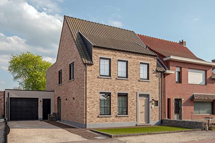 12-kamerhuis te koop in Rumst