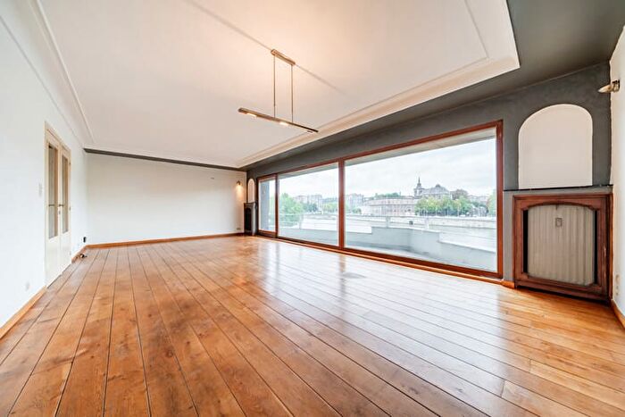 15-kamerappartement te koop in Liège