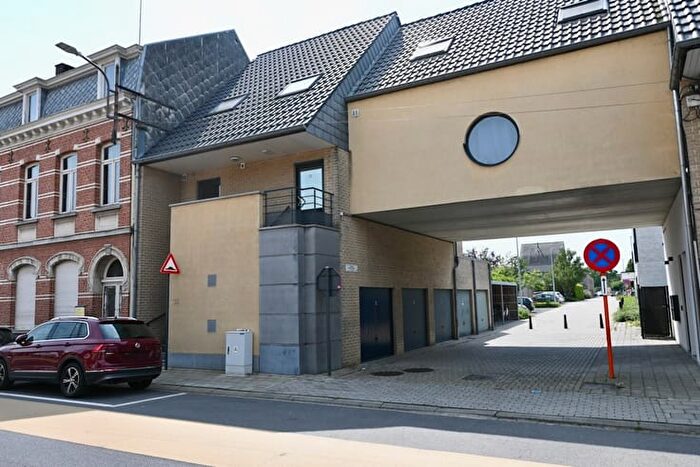 11-kamerappartement te koop in Berlaar