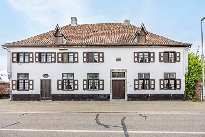 5-kamerhuis te koop in OPHOVEN
