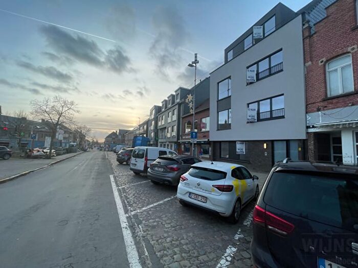 9-kamerappartement te huur in Onze-Lieve-Vrouw-Waver