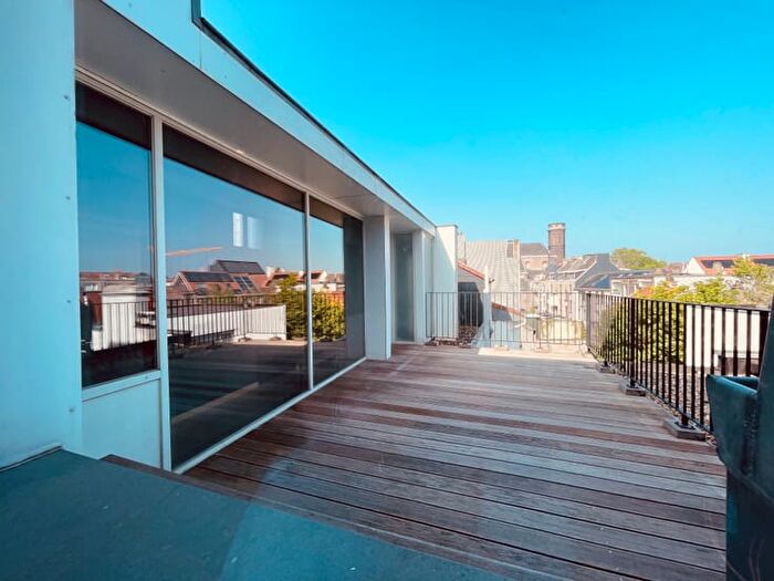 14-kamerappartement te huur in Gent