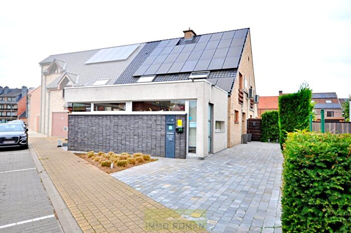 16-kamerhuis te koop in Kluisbergen