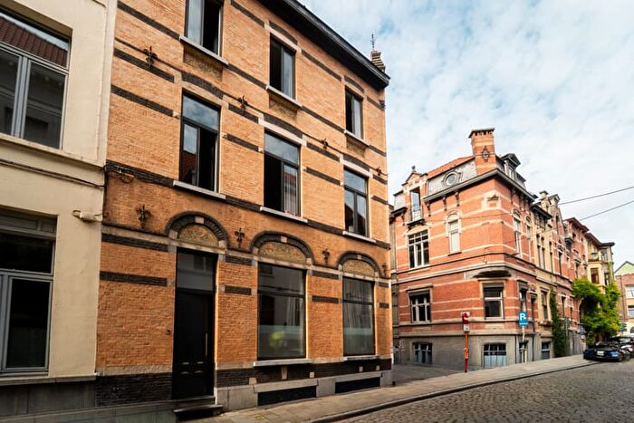 11-kamerhuis te koop in Gent