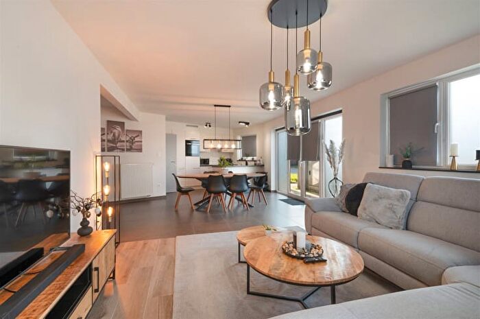 2-kamerappartement te koop in ZWIJNAARDE