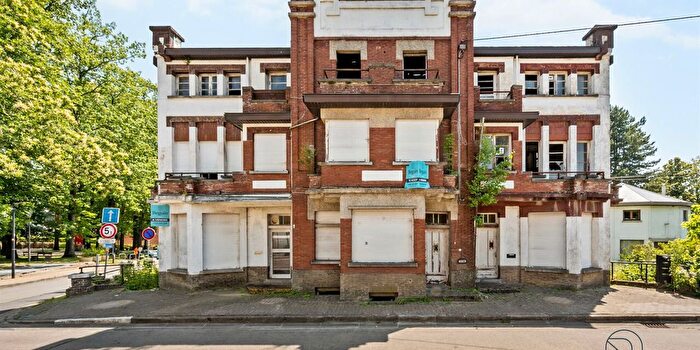 11-kamerhuis te koop in Orroir