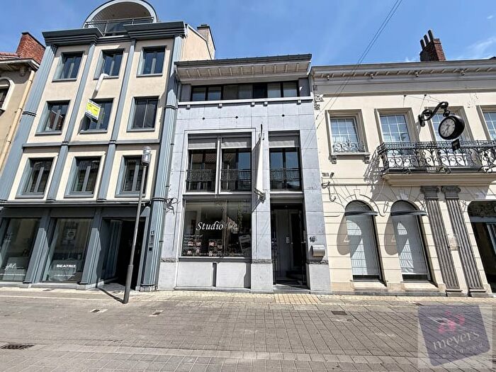 15-kamerhuis te koop in Hasselt