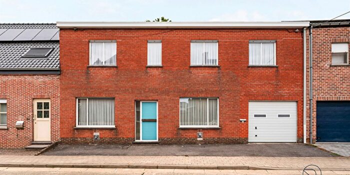 9-kamerhuis te koop in Deerlijk