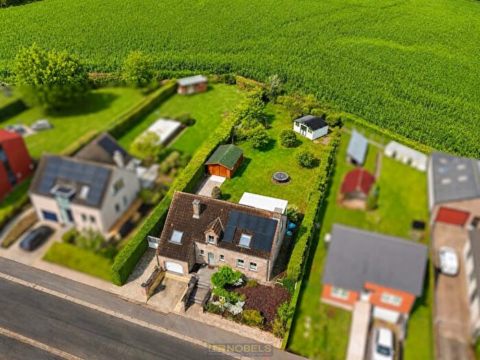 17-kamerhuis te koop in Rebecq