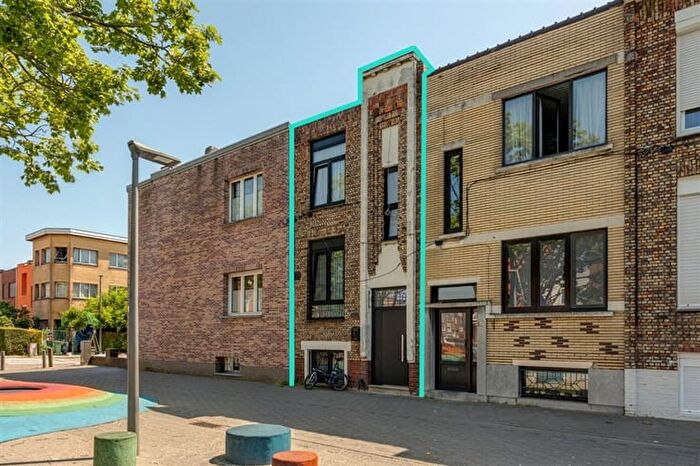4-kamerhuis te koop in DEURNE