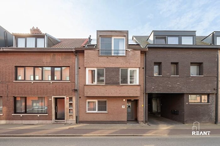 9-kamerhuis te koop in WILRIJK
