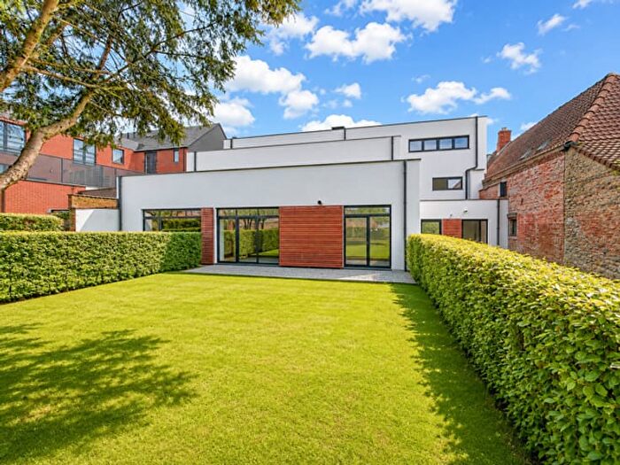 13-kamerhuis te koop in Seneffe