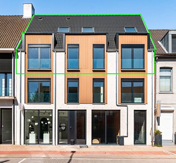 16-kamerappartement te koop in 's Gravenwezel