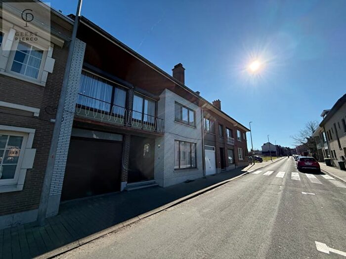 14-kamerhuis te koop in Landen