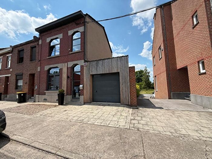 9-kamerhuis te huur in Cuesmes