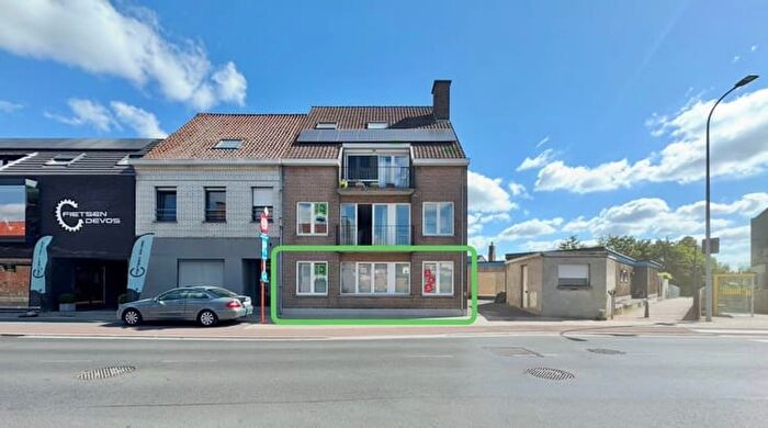9-kamerappartement te huur in Sint-Eloois-Vijve