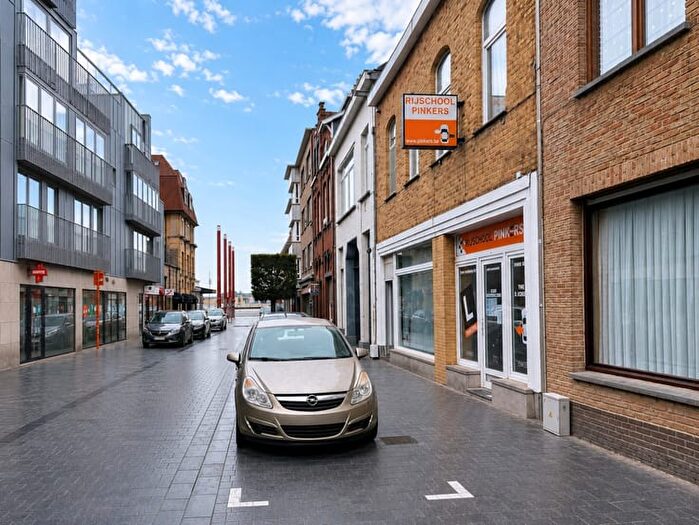 11-kamerhuis te koop in Nieuwpoort