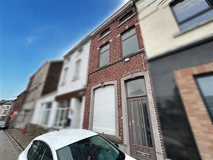 8-kamerhuis te huur in Farciennes