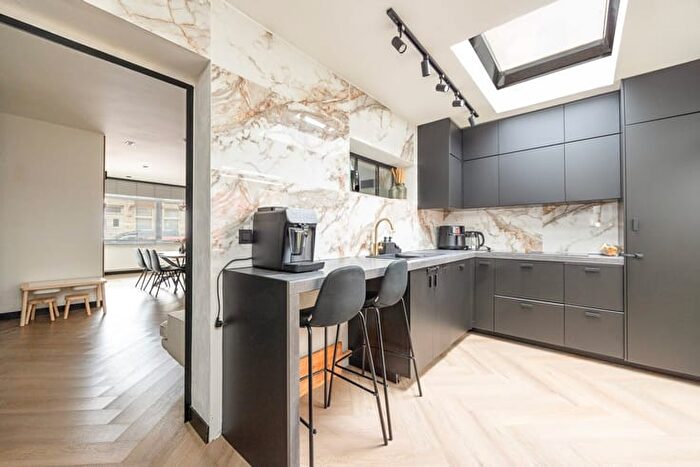 2-kamerhuis te koop in DEURNE