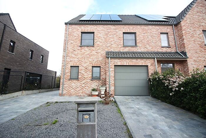 9-kamerhuis te koop in Mazenzele
