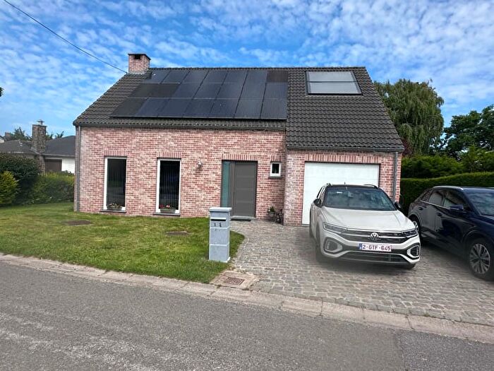 10-kamerhuis te koop in Les Bons Villers