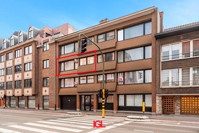 10-kamerappartement te koop in Halle (1500)