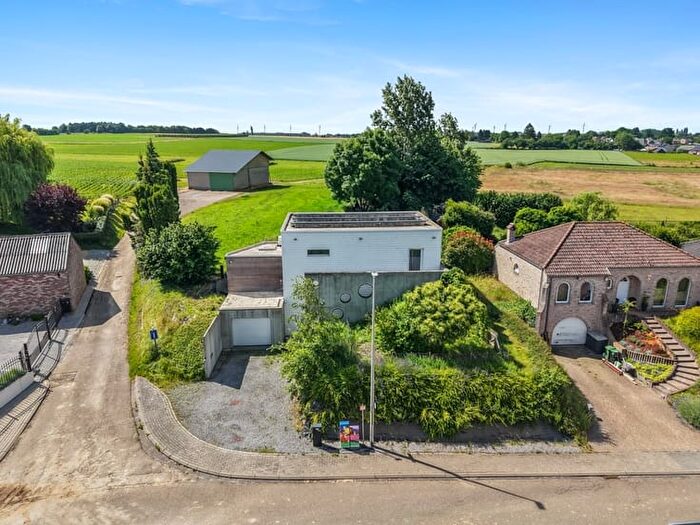 11-kamerhuis te koop in Gingelom