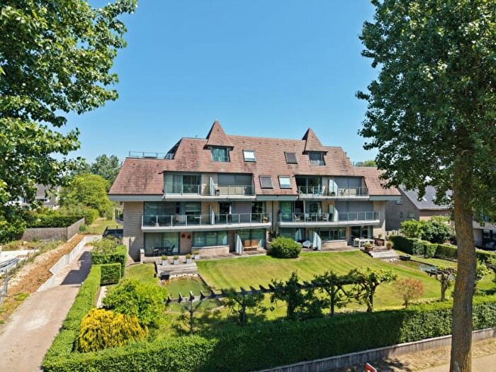 13-kamerappartement te koop in Oostduinkerke