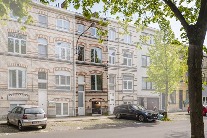 8-kamerhuis te koop in Kortrijk