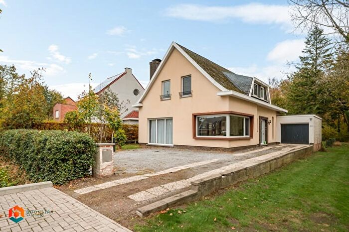 15-kamerhuis te koop in Heist-op-den-Berg