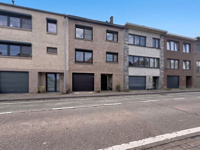 3-kamerhuis te koop in Leeuw-Saint-Pierre