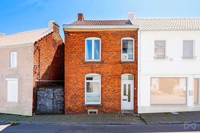 11-kamerhuis te koop in Hennuyères