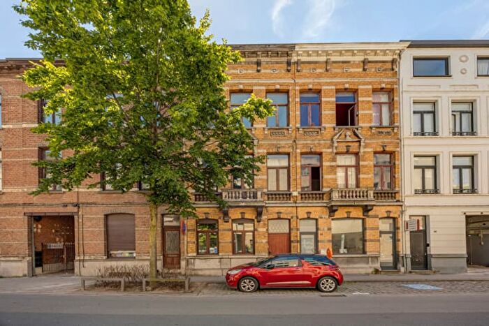 9-kamerhuis te koop in Antwerpen Berchem