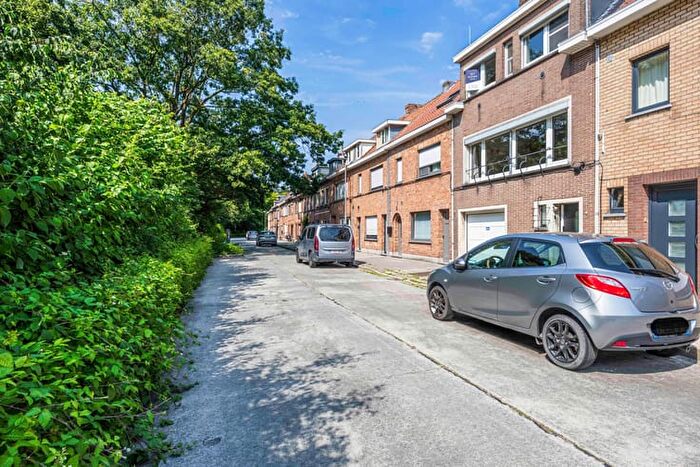 10-kamerhuis te koop in Brugge