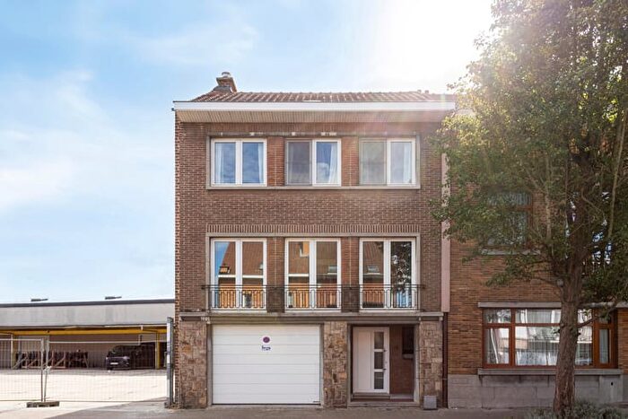 5-kamerhuis te koop in Sint-Pieters-Leeuw