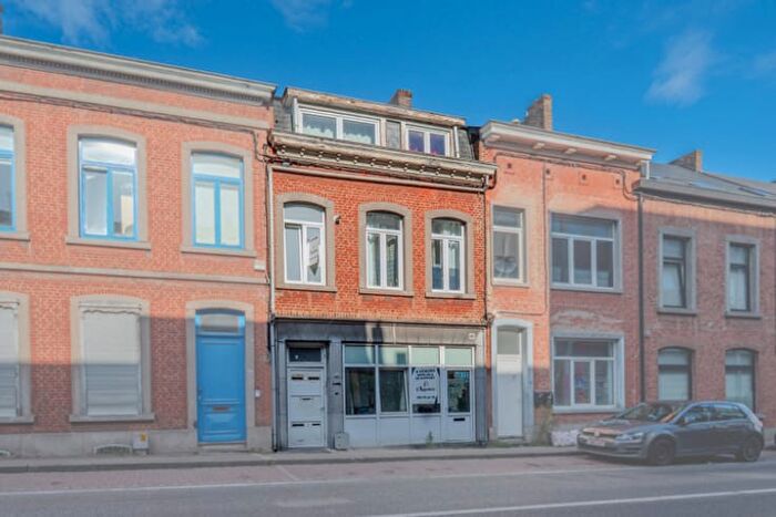 8-kamerhuis te koop in Namur Saint-Servais