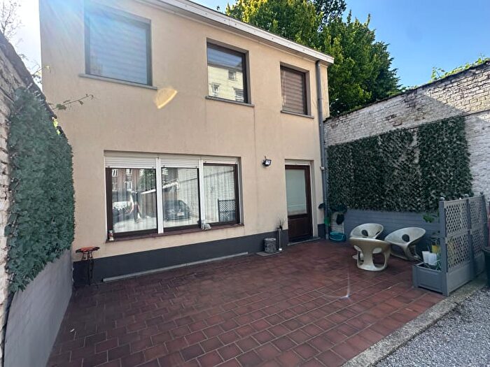 2-kamerhuis te koop in Charleroi