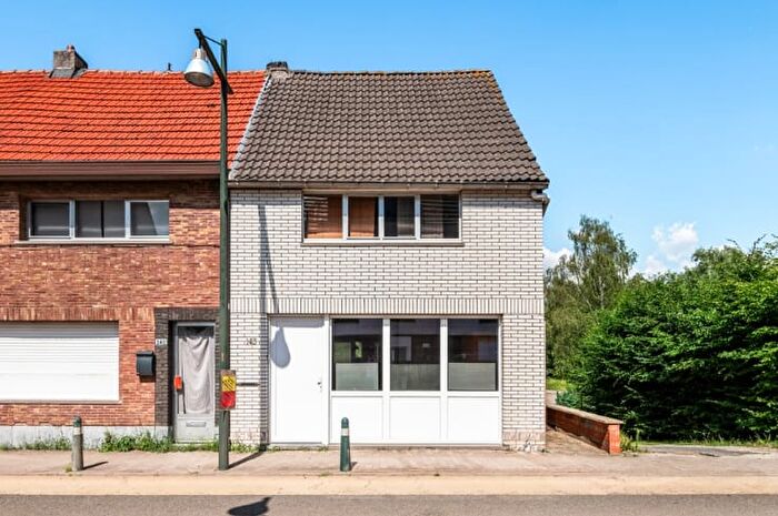 17-kamerhuis te koop in Niel