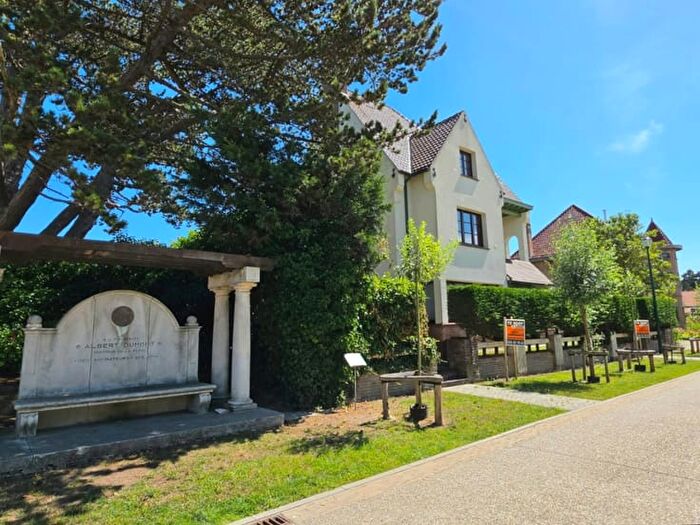 16-kamerhuis te koop in De Panne