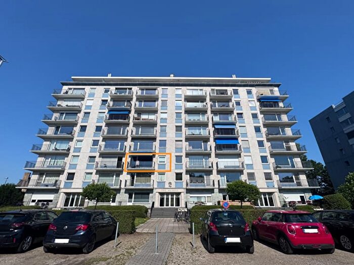 11-kamerappartement te koop in Sint-Michiels