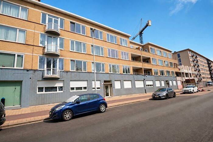 9-kamerappartement te huur in Antwerpen (2050)