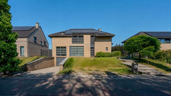 4-kamerhuis te koop in La Louvière