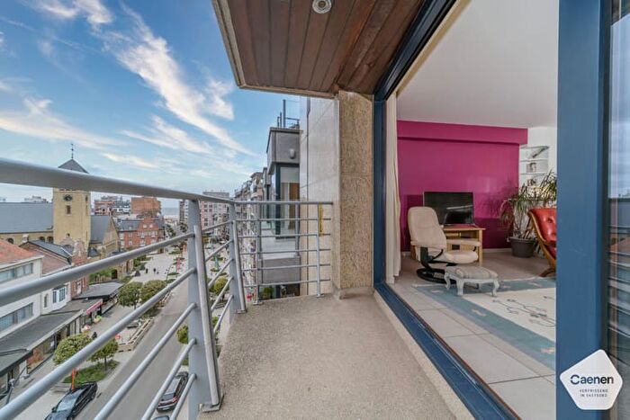 11-kamerappartement te koop in De Panne