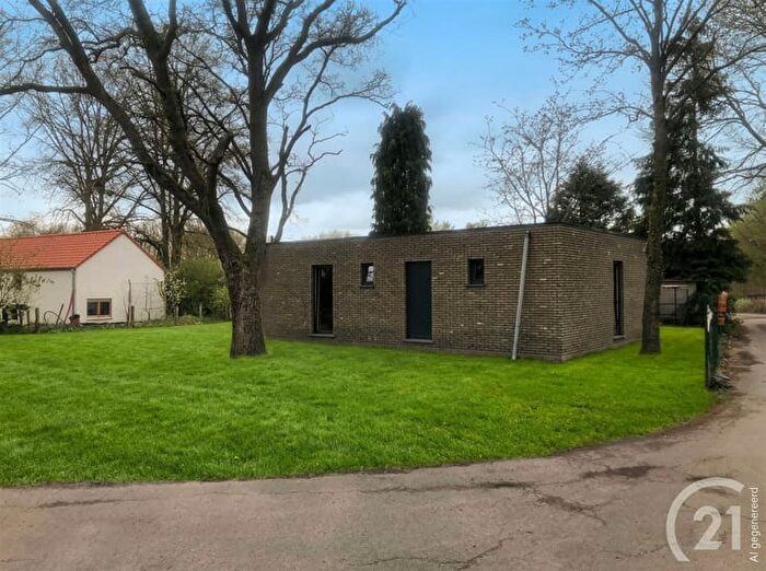 2-kamerhuis te koop in ROTSELAAR