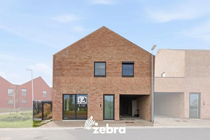 16-kamerhuis te koop in Tielt (8700)