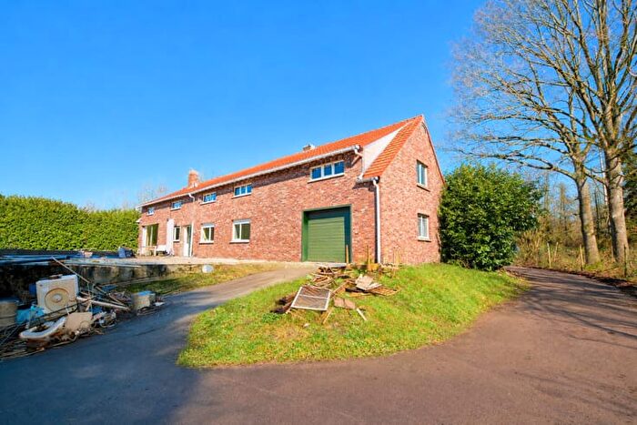 13-kamerhuis te koop in Oelegem