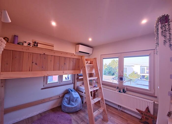 Huizen Koop Huur - 2