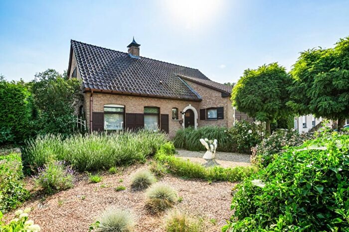13-kamerhuis te koop in Zoersel