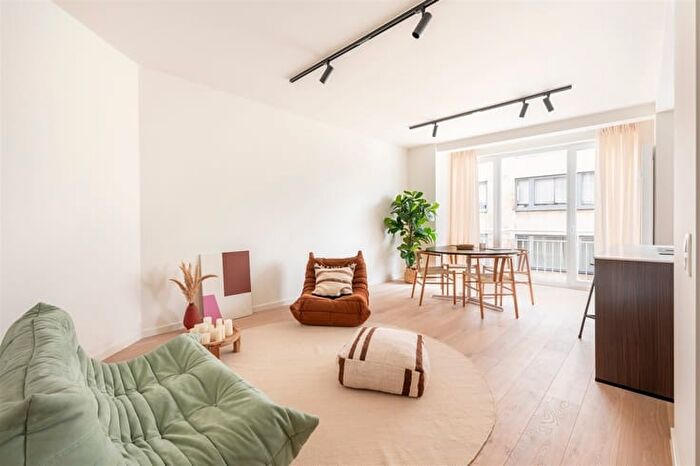 2-kamerappartement te koop in BERCHEM
